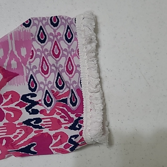 New Directions Pink Patterned V-Neck Tunic Top with White Fringe Cuffs size XL - Picture 5 of 7